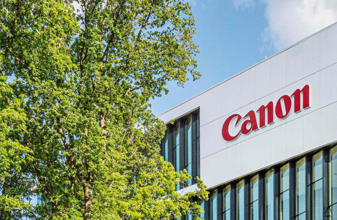 Canon HQ | graphiPLAZA