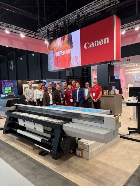 Canon at Sign2Com: united in print
